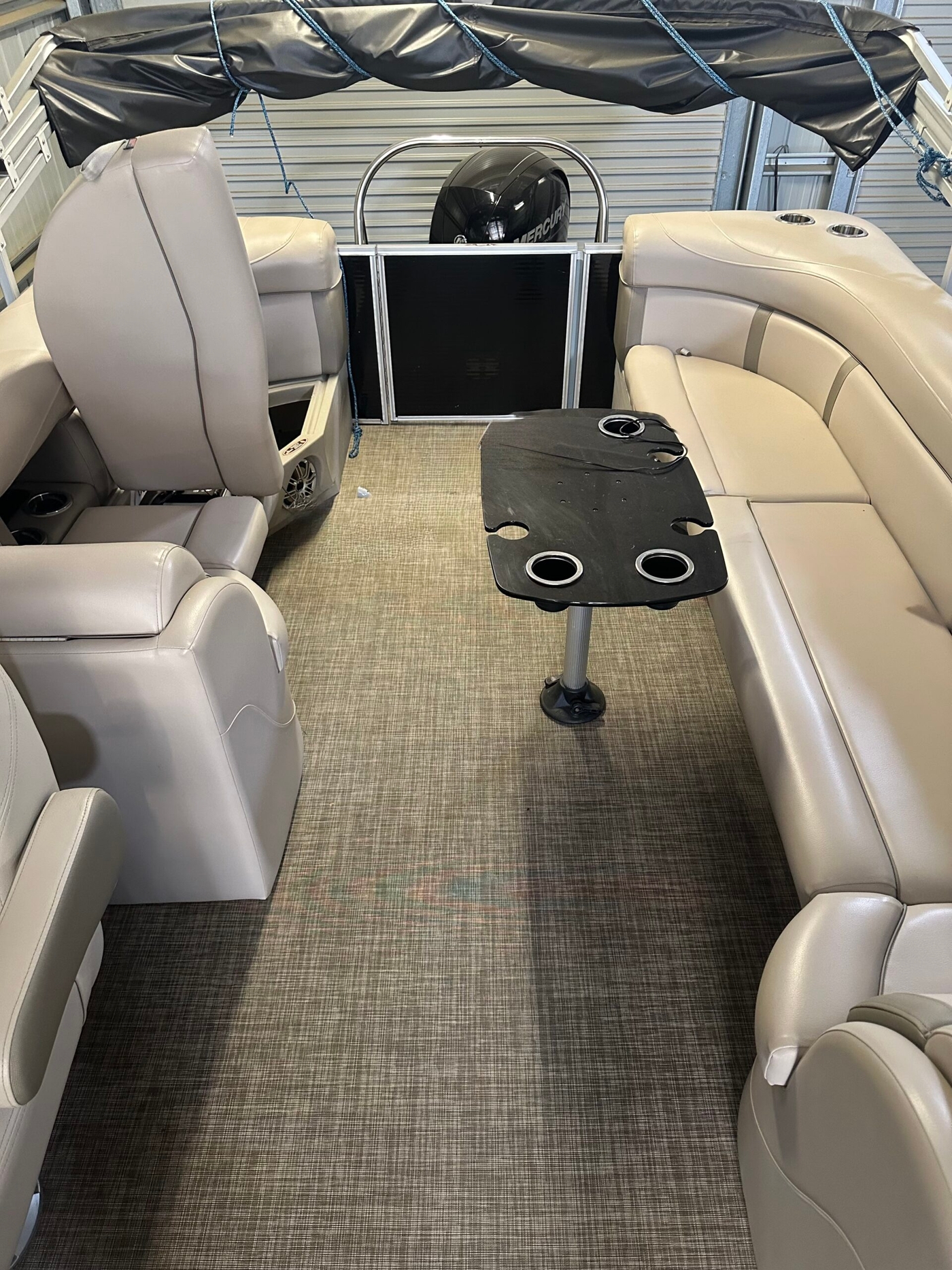 Harris 240 Cruiser Pontoon Boat