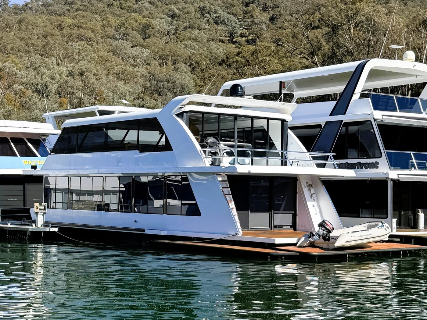 Dire Straits Lake Eildon Houseboat for Sale