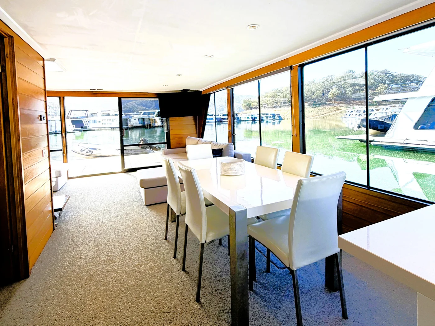 Dire Straits Lake Eildon Houseboat for Sale