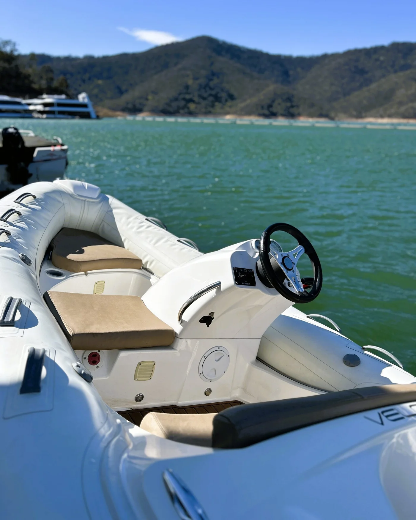 2018 BRIG 380 with Honda 50hp