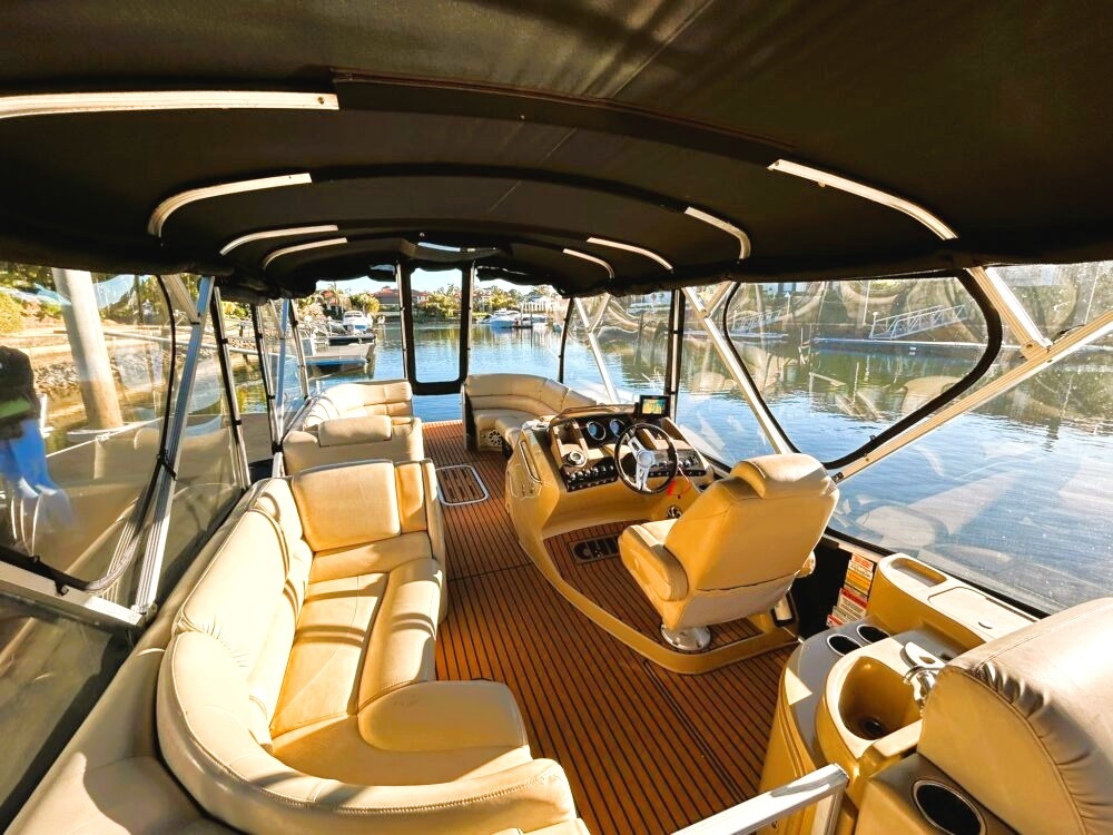 Bennington Pontoon Boat