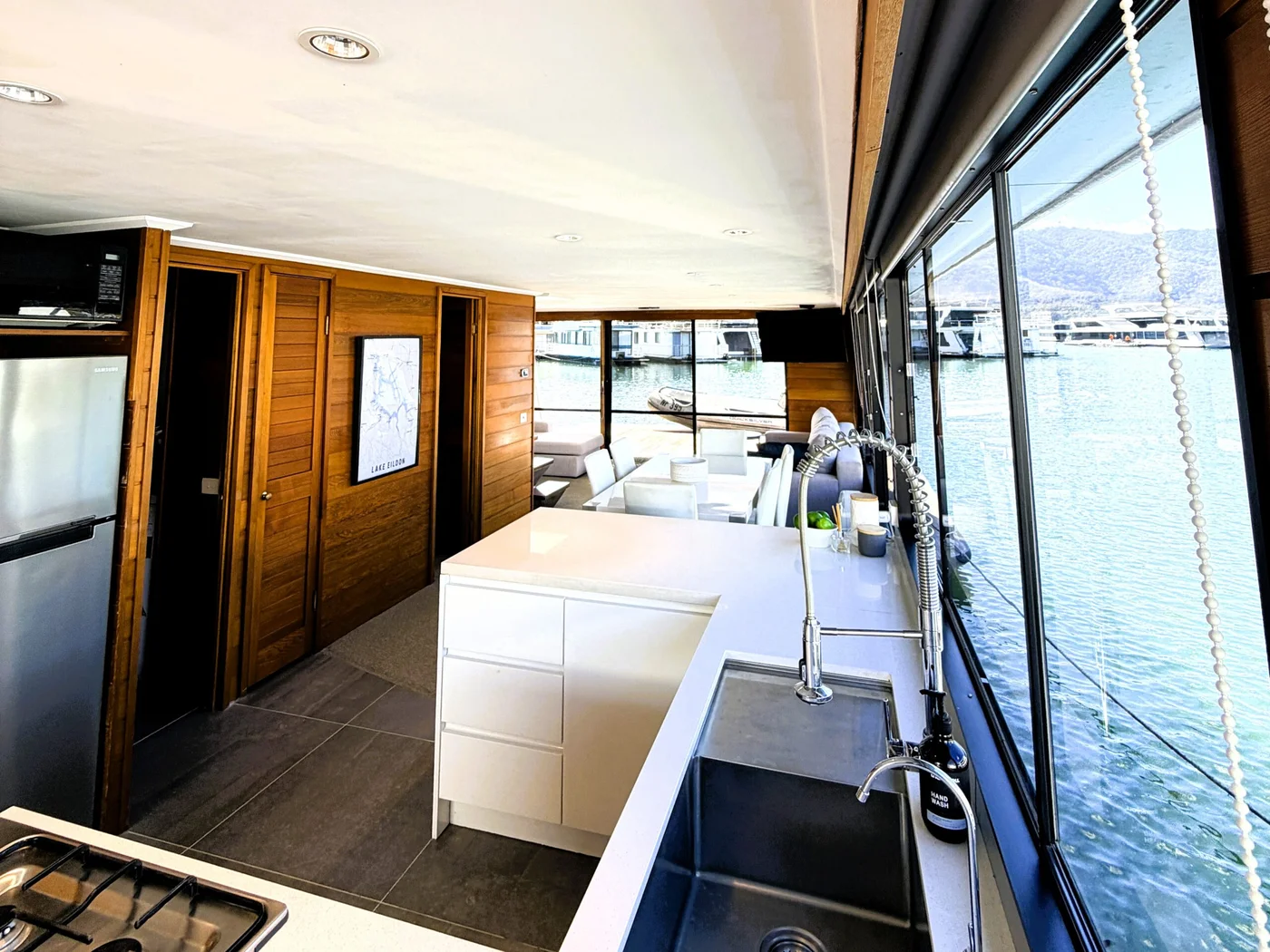 Dire Straits Lake Eildon Houseboat for Sale