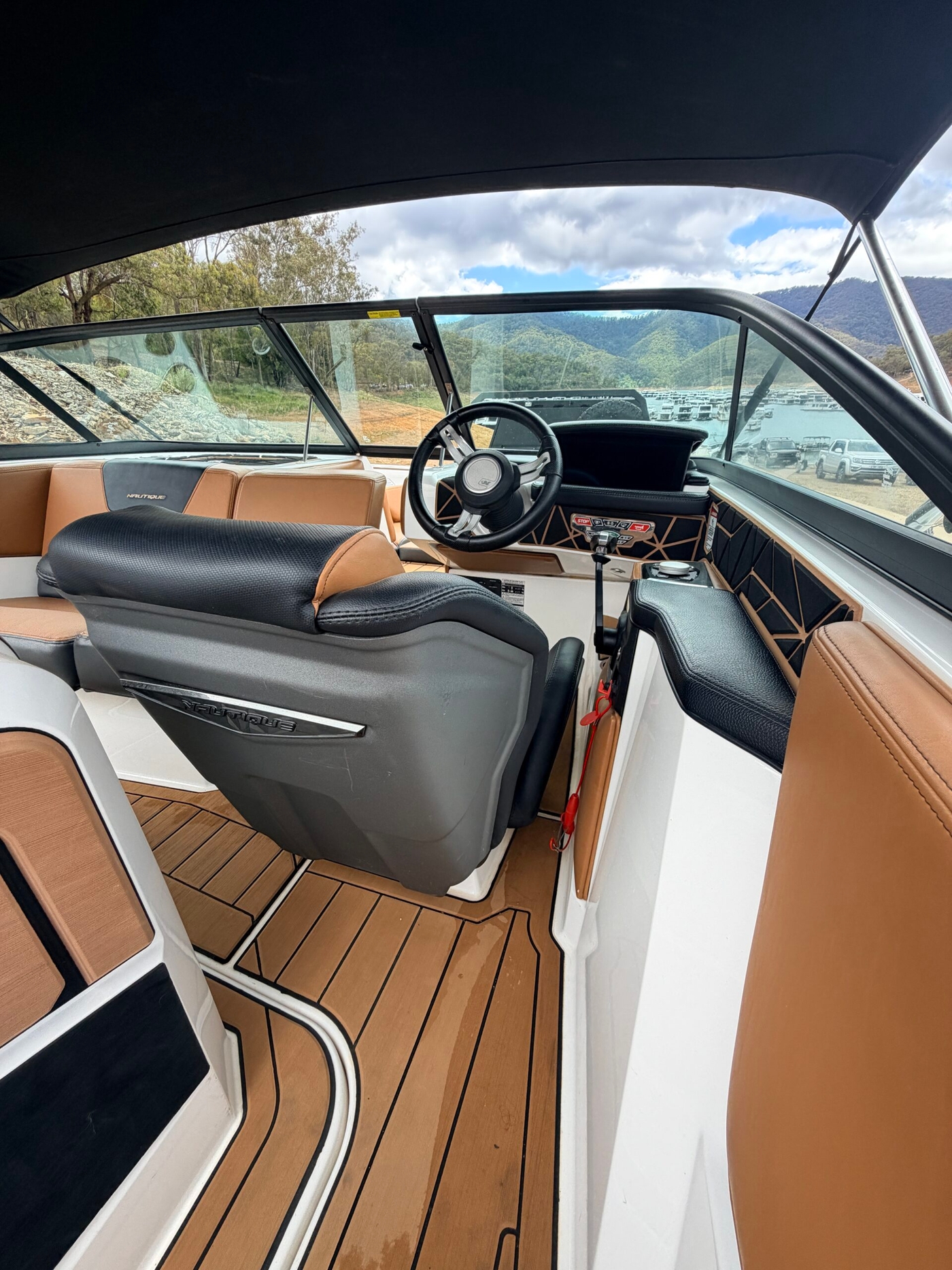 2020 Nautique 200 Ski Boat