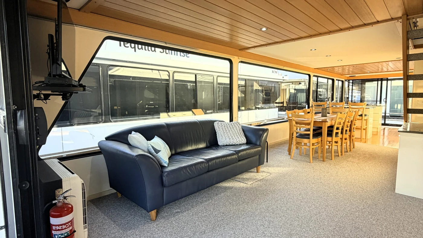 FREE RIDE – EILDON HOUSEBOAT FOR SALE