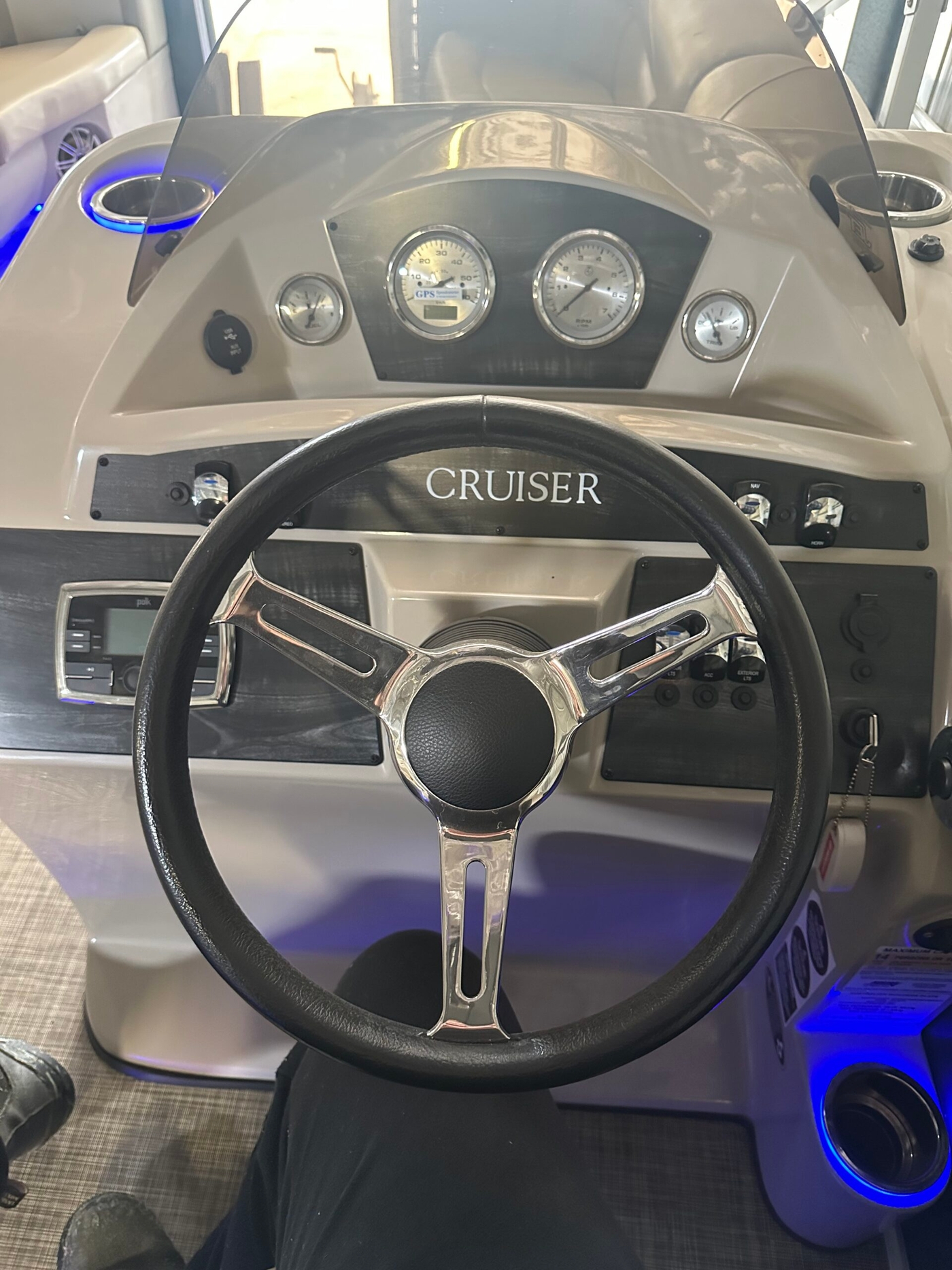 Harris 240 Cruiser Pontoon Boat