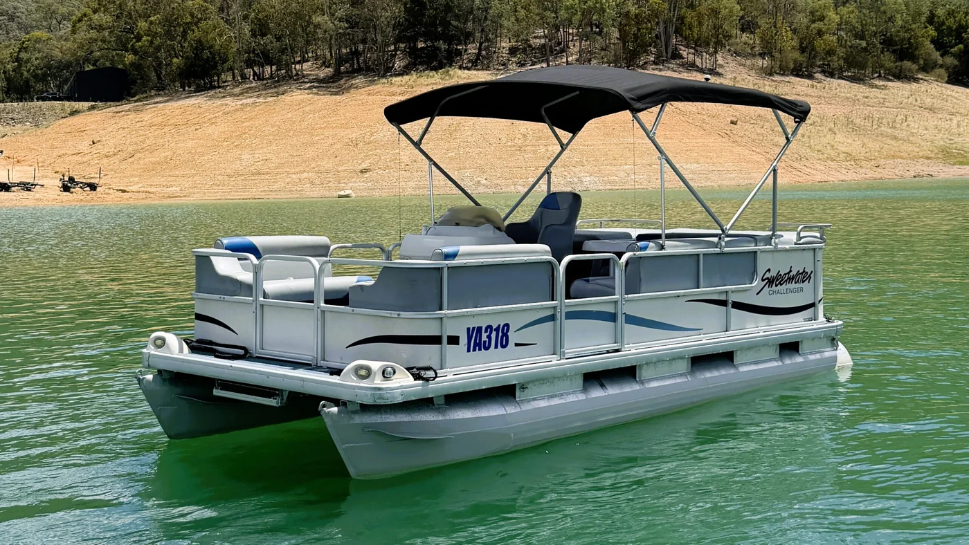 Sweetwater Challenger 180ES Pontoon