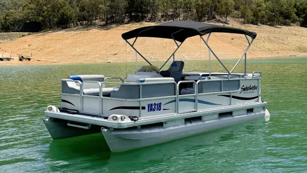 Sweetwater Challenger 180ES Pontoon